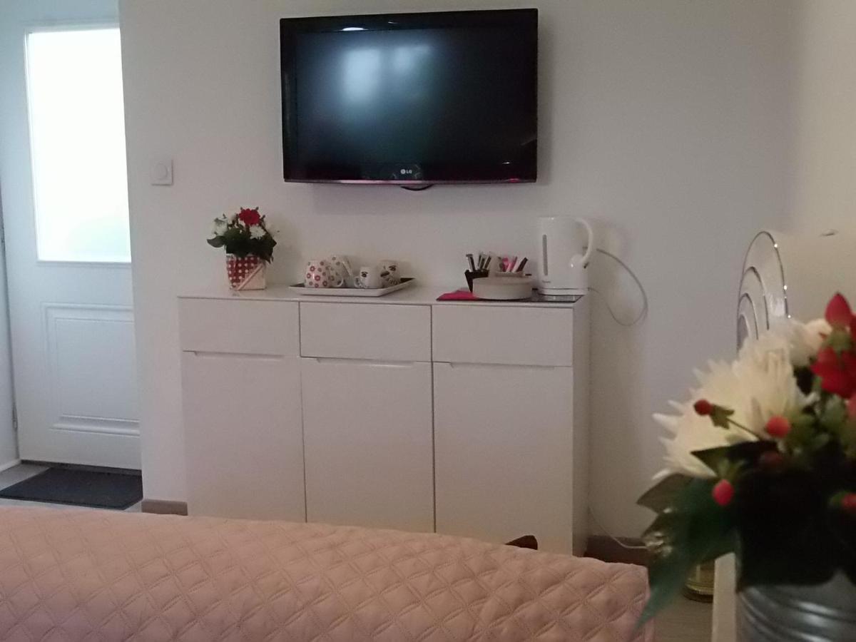 Moulin De Pras Bed & Breakfast Sigy-le-Châtel Dış mekan fotoğraf